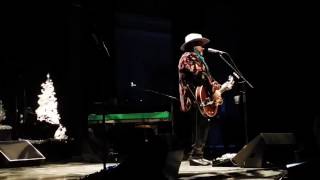 The Mavericks, Raul Malo, "I'll Be Home For Christmas", Brookville, NY 12.09.16