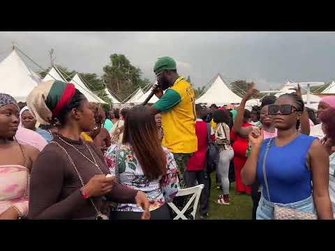 When Ever Shatta Wale & Stonebwoy Fans meet They always Bring Out The Energy