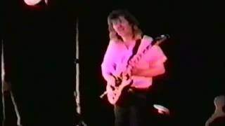 Rik Emmett 1987, playing Triumph&#39;s &quot;Little Boy Blues&quot;. Great heavy blues/rock Instrumental.