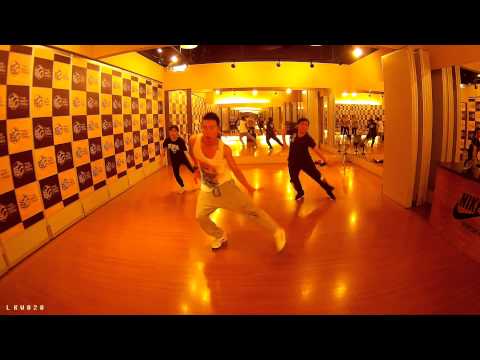 Disco Xuan Waacking Ricky Martin - She Bangs