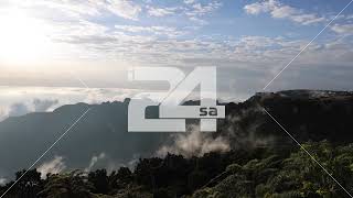 فيديو تايم لابس - السحاب في السودة منطقة عسير جنوب...