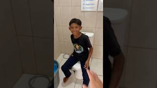 Download lagu Fahmi salah toilet #anakdesa #funny #davidsunairi #minivlog mp3 Download lagu Fahmi salah toilet #anakdesa #funny #davidsunairi #minivlog mp3