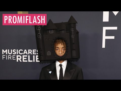 Video Thumbnail: Jaden Smith erstaunt mit Vampirschloss-Hut bei den Grammys