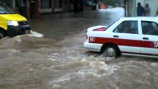 preview picture of video 'Otra Inundación Isla Veracruz MX'