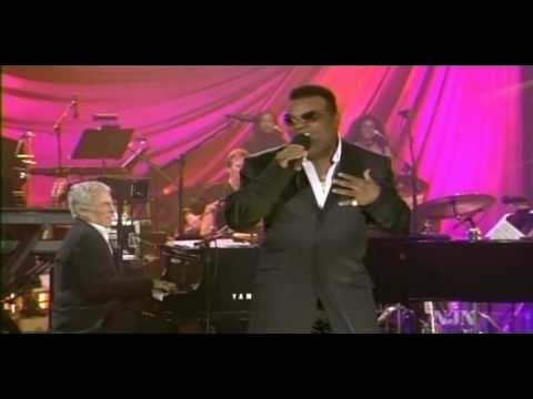 Ronald Isley & Burt Bacharach - This Guy's in Love with You
