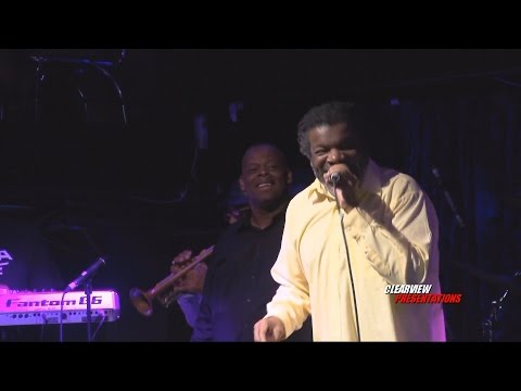 Lloyd Brown & Tippa Irie - Its a Love Thing