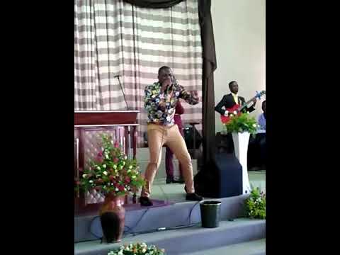 MWEBANTENTEMUKA -COLLINS COLI (Live Video) ZambianGospelMusic(ZedGospel 2019