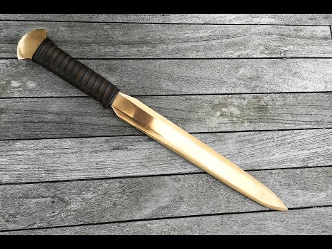 Bronze sword - er, dagger.