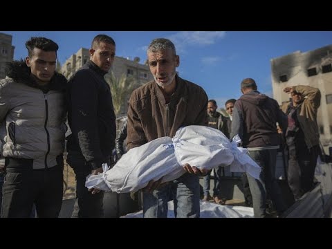 Israeli airstrikes destroy camp for displaced Palestinians in Khan Younis, killing 21