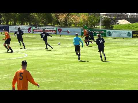 23 april 2016 VV De Meern A2 - PVC A1 com 9-1 Doelpunt Ian, assist Nigel (8-0)