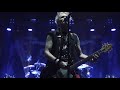 Sum 41 - Walking Disaster (live in Laval, QC on 11/17)