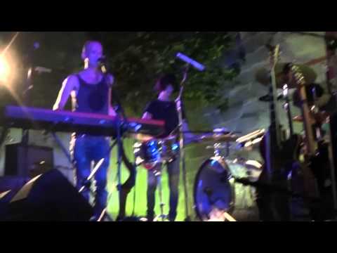 GIOVANNI TRUPPI live @ inCANTI diVINI 2015-07-18 Guagnano (Lecce) 2/3