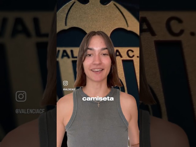 Vídeo relacionado con PUMA 75748003 Pantalones Cortos Valencia CF Segunda Equipación 2020-2021 para Niños, Unisex, Vibrant Orange, 140
