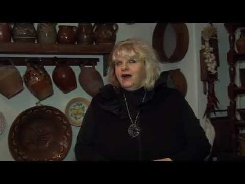 Výstava čipiek v odievaní v Krakovanoch