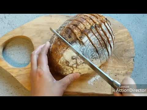 How to slice cutting  over 70% high hydration #sourdough  #sauerteigbrot  #bread   . 如何切酸種大麵包