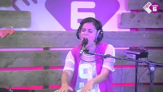 Karsu - 'Yeah!' (Usher cover) (Eerst Jaap Sessie)