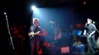 Bellowhead : Rambling Sailor (clip)