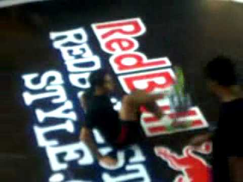 Red bull street style Pkiastan-Top 32-Ark vs Tepu