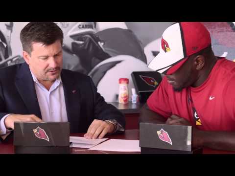 Rodney Gunter signs contract with Cards