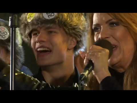 Eini - Kesä ja yö @ Kuopion tori | KuPS:n mestaruusjuhlat 2019