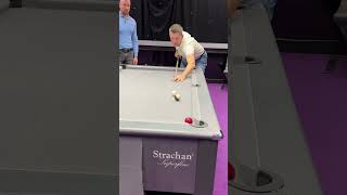World snooker champion Mark Selby shocked Gareth Potts with this shot! 🔥😲 #snooker #markselby