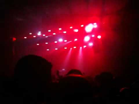 Set d'Arno Cost - 1ère partie du set de David Guetta à Amne