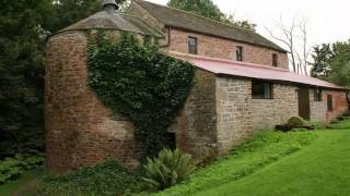 preview picture of video 'Small Group Ancestry Tour Of Barry Mill Angus Scotland'