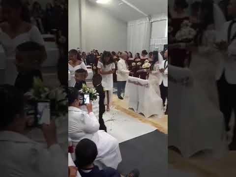 Mr&Mrs Siaki Wedding Exit @ th Service