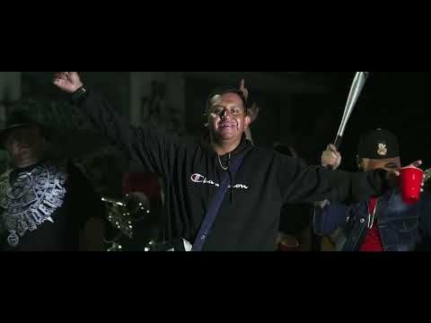 Proceder Elegante & Beto Quintero & Grupo Codigo Rojo - Guerras en el barrio #corridos Video oficial