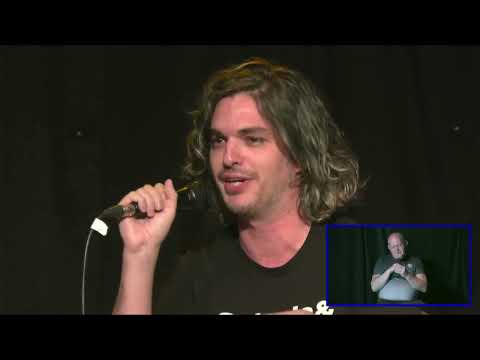 Combat aux mots - Vidéo YouTube