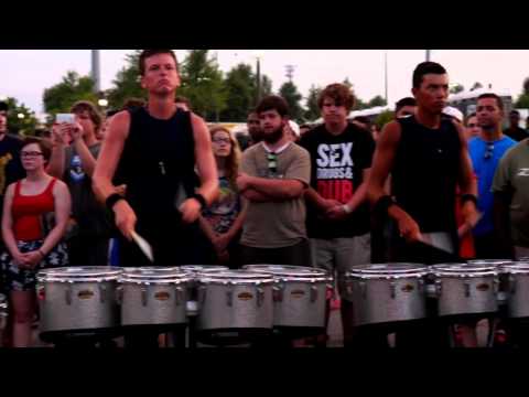 Bluecoats 2015 Drumline - Bloo Rolls