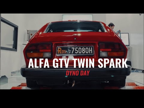 Mirror Finish Detail - Alfa Romeo Alfetta GTV Twin Spark 2.0 Shop Car Tuned to 150kw