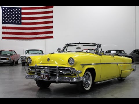 1954 Ford Crestline (CC-1838187) for sale in Kentwood, Michigan