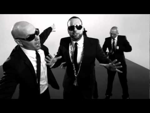 Sensato Del Patio Ft  Pitbull, Black Point, El Cata y Lil Jon – Watagatapitusberry Original Video Formato VOB   WwW MiFlow Net