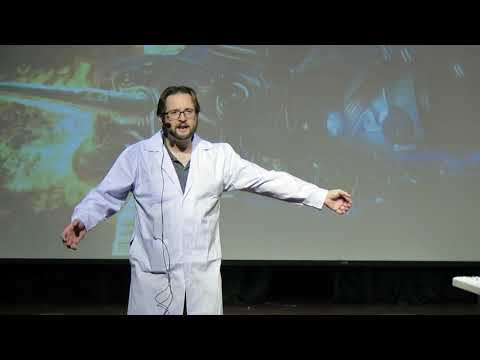 Berkeley's Middle School Science Show - Air Displacement