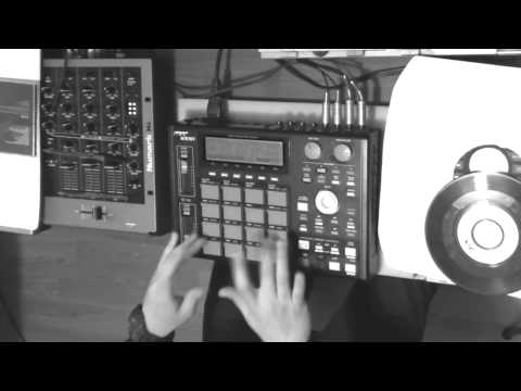 I hit the square, it makes music  # Ena-N