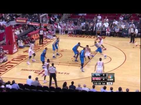 [10.21.13] Dwight Howard - One Handed Slam from Jeremy Lin vs Mavericks (Preseason)