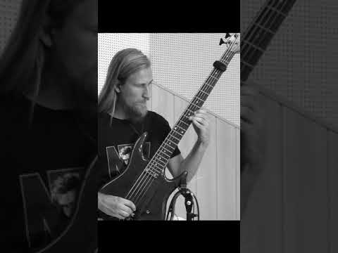 Bass Shredding in 7/8 Odd Meter