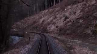 preview picture of video 'Harzer Schmalspurbahn - Diesellok Harzkamel mit Personenwagen als Triebwagenersatz Teil 2/2'