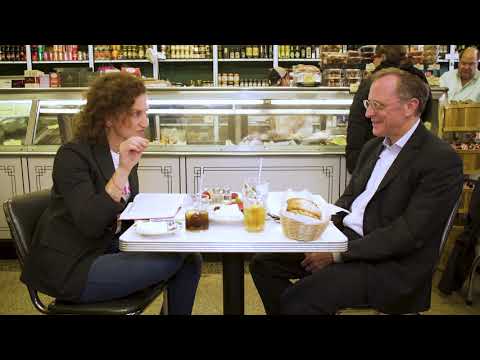 Shabbat with a Schmear - Episode 2 - Parshat Toldot