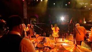 All This love That i'm giving/ Gwen McRae