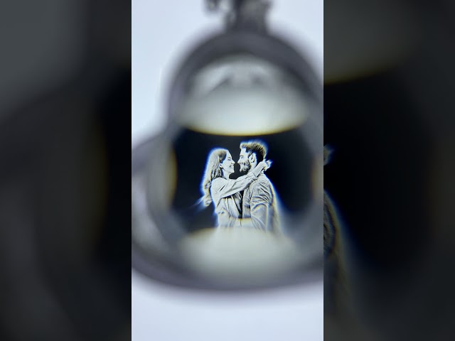 Vídeo relacionado con ZLHZW Collar personalizado de proyección de imágenes para mujer, colgante de corazón con foto personalizada, joyería de retrato personalizada, regalos conmemorativos de cumpleaños y aniversario para