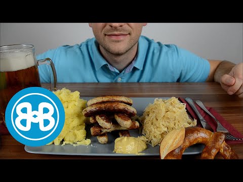 Nuremberger rostbratwurst + smashed potatoes + sauerkraut - Breznbruada - German ASMR (no talking)