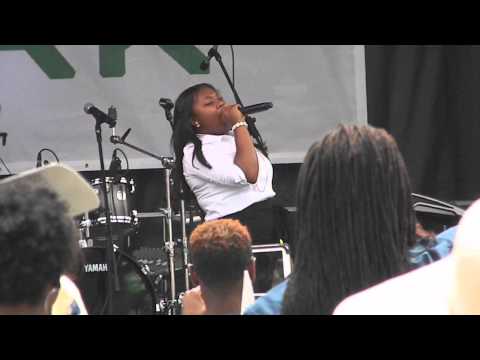 download lagu mp3 mp4 Jekalyn Carr Greater Is Coming Juice, download lagu Jekalyn Carr Greater Is Coming Juice gratis, unduh video klip Jekalyn Carr Greater Is Coming Juice