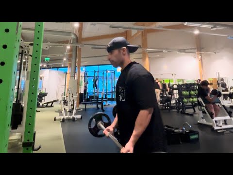 Winter Bulk Day 24 - Arms and Calves