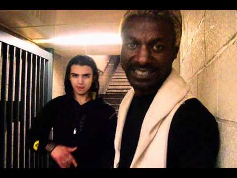 A Anvers - Sifort(BAGDAD 2060) ft La Moga (Official Videoclip) NEW 2011{Anvers Bagdad Volume 3}