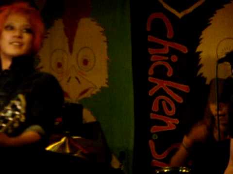 THE VICKERS /uneasy feeling