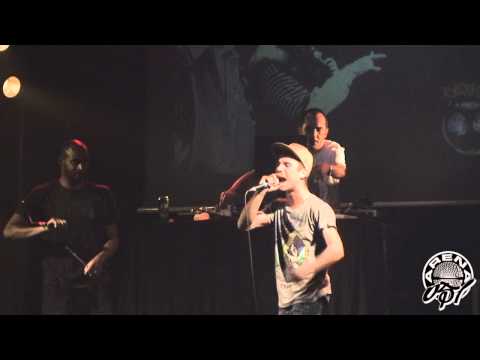 JULY B vs MORENO - BATTLE ARENA 3ª EDIZIONE - Semifinale (01/06/2012 - Bologna)