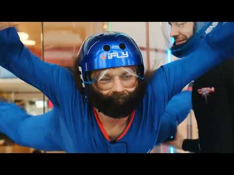 Лучший подарок для него - полет в аэротрубе iFLY Minsk!