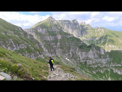 Ep.92⛰️ Bucegi Mountains - Omu Peak through the Ialomița Valley (Hotel Peștera)
